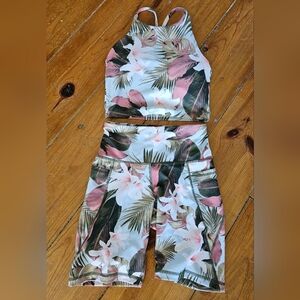 Old Navy Pink and Green Floral Activewear